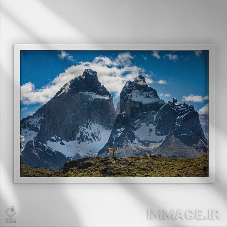 تابلو مناظر کوهستانی توریس دل پاین، پاتاگونیا، شیلی (۱) اثر الکس جی پرز - نمای قابدار سفید