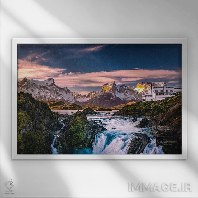 تابلو غروب تماشایی کوهستانی توریس دل پاین، پاتاگونیا، شیلی (۶) اثر الکس جی پرز - نمای قابدار سفید