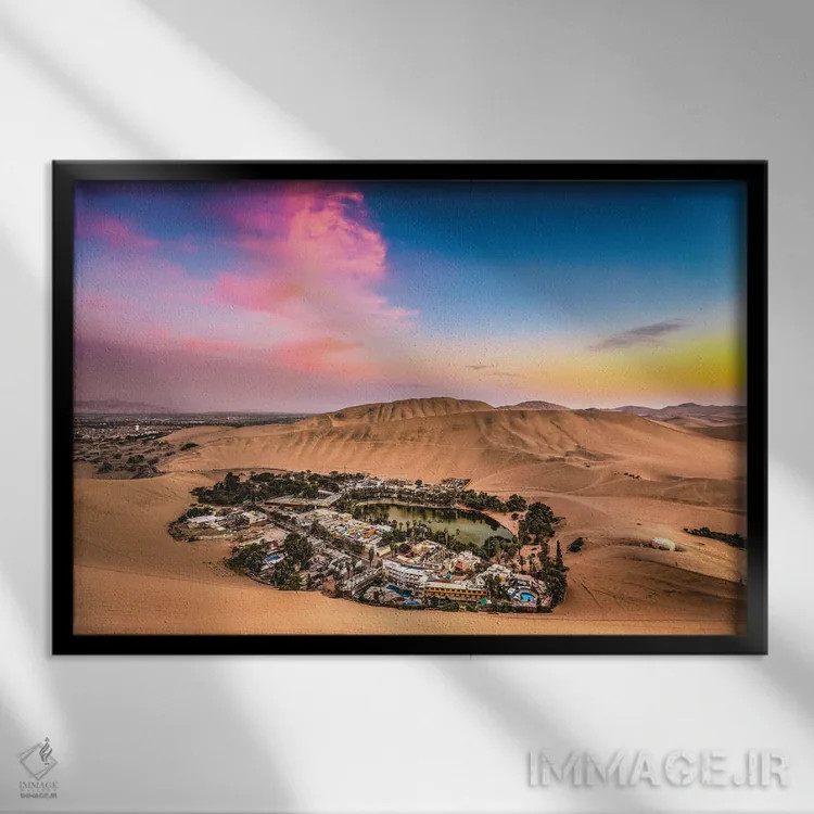 تابلو غروب در واحهی بیابانی هواکاچینا، پرو (۱) اثر الکس جی پرز - نمای قابدار مشکی