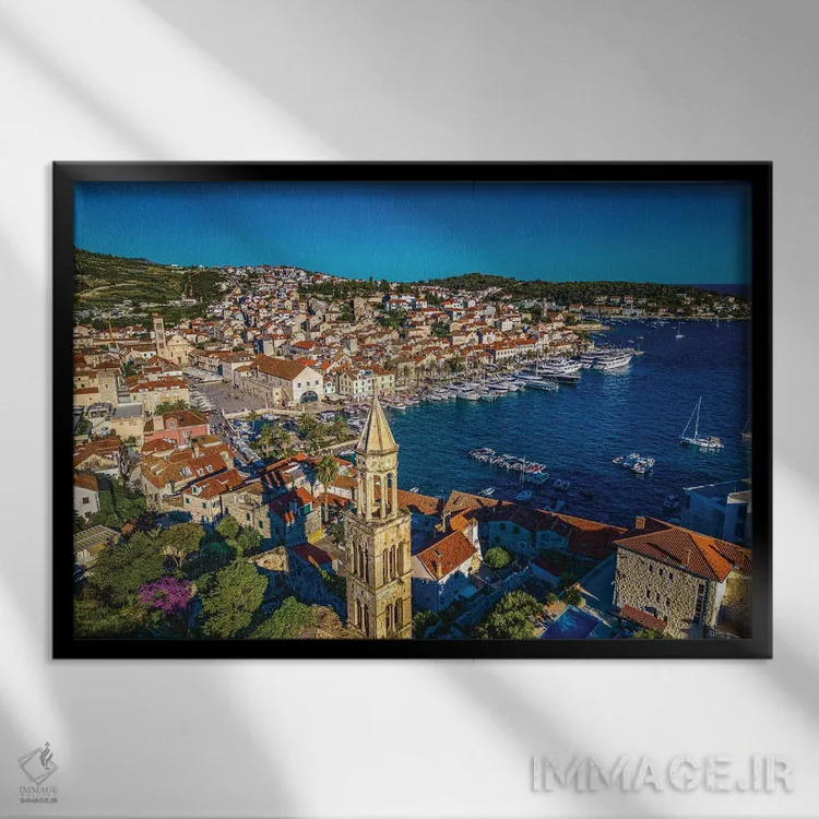 تابلو منظره افقی شهر کوچک هوار، کرواسی اثر الکس جی پرز - نمای قابدار مشکی