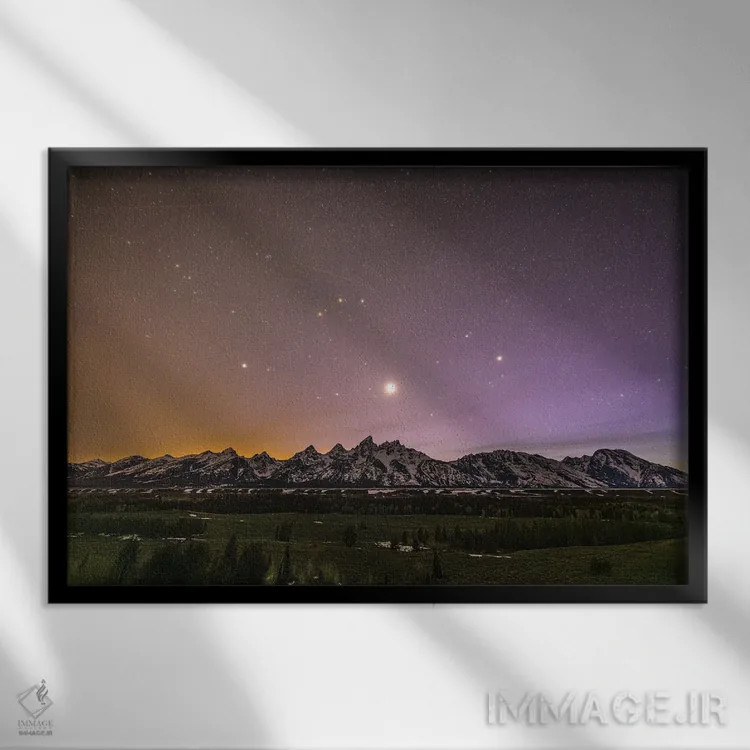 تابلو کوههای بزرگ تیتون، ساعت آبی (۳) اثر الکس جی پرز - نمای قابدار مشکی