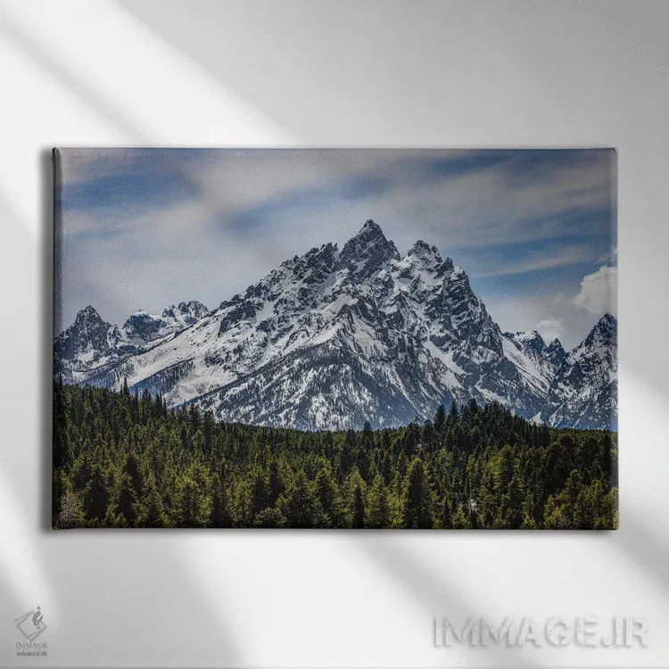 تابلو رشتهکوه گرند تیتون شماره ۹ اثر الکس جی پرز - نمای روبهرو روی دیوار