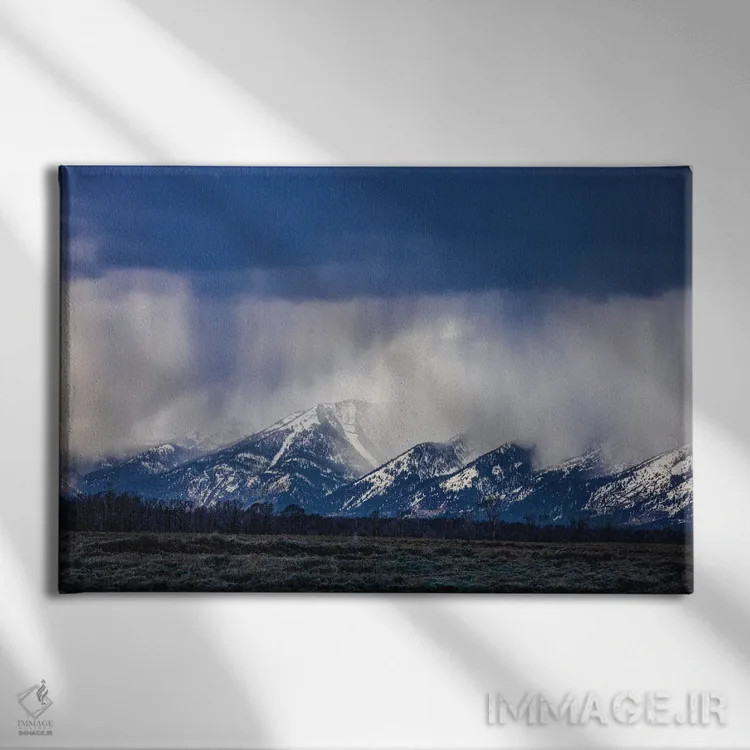 تابلو طوفان در گرند تیتون اثر الکس جی پرز - نمای روبهرو روی دیوار