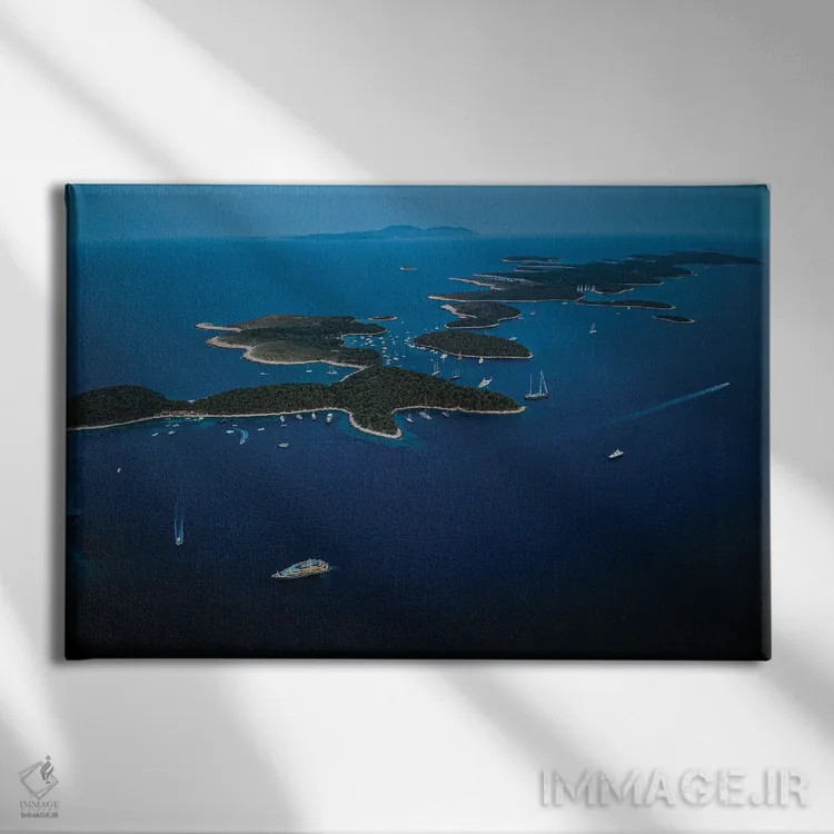 تابلو بندر هوار کروواسی شماره ۳ اثر الکس جی پرز - نمای روبهرو روی دیوار