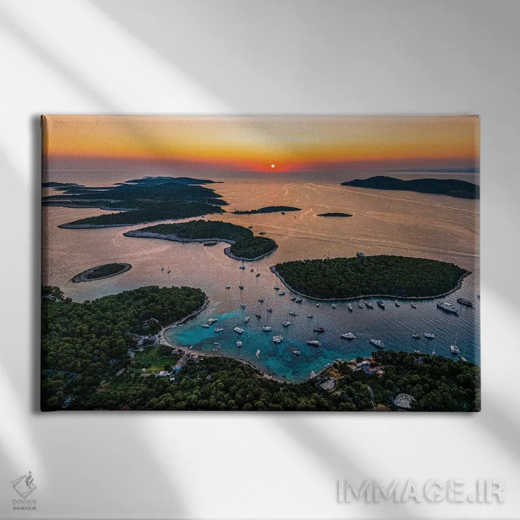 تابلو بندر هوار کروواسی شماره ۲ اثر الکس جی پرز - نمای روبهرو روی دیوار