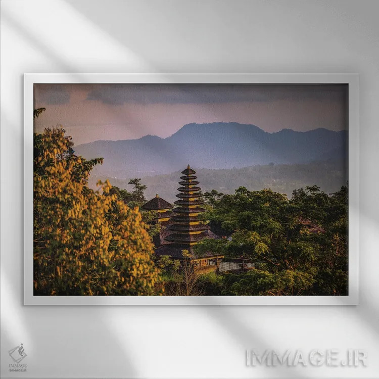 تابلو معبد بزرگ بالی اندونزی شماره ۲ اثر الکس جی پرز - نمای قابدار سفید