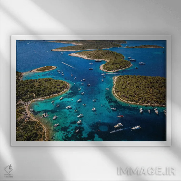 تابلو جزایر پنهان کروواسی اثر الکس جی پرز - نمای قابدار سفید