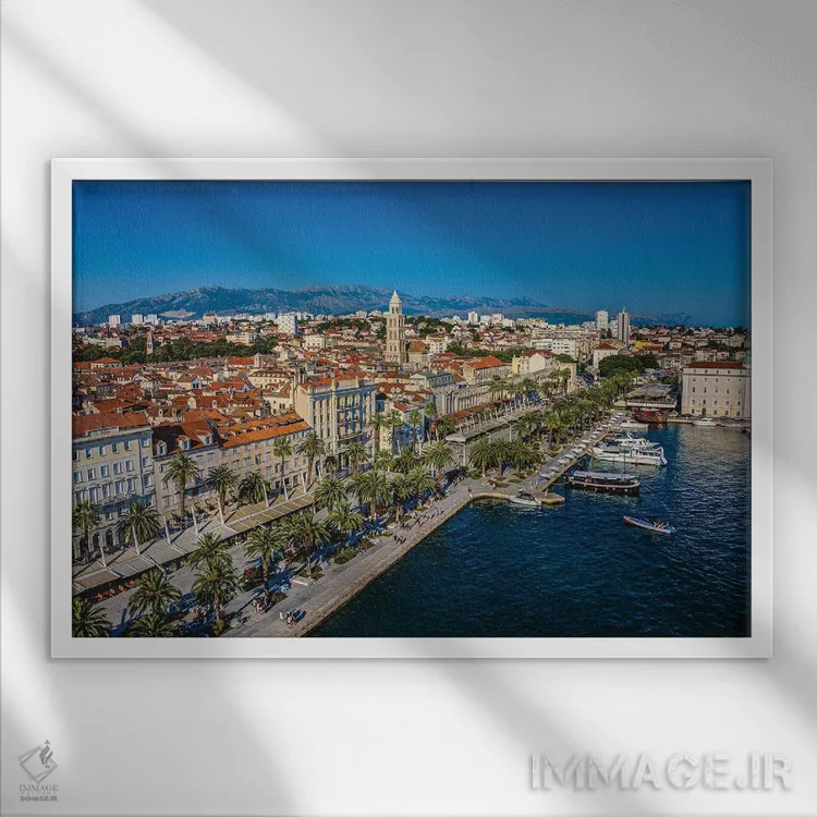 تابلو بندر اسپیلت و شهر قدیمی کروواسی شماره ۲ اثر الکس جی پرز - نمای قابدار سفید
