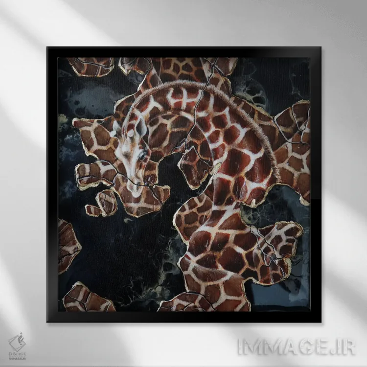 تابلو بانوه/بنوه اثر آناگرُز - نمای قابدار مشکی