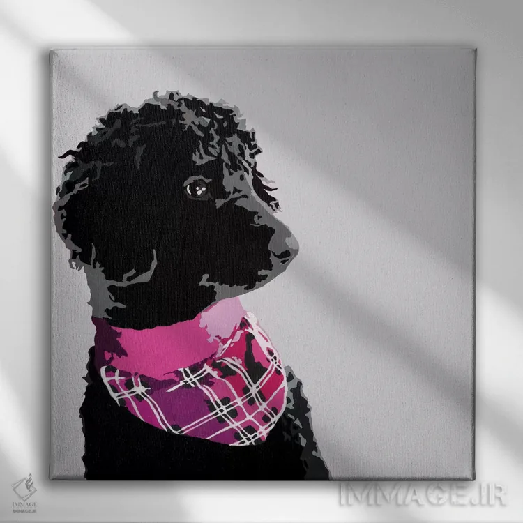 تابلو پودل سیاه استاندارد چهارم اثر جولی احمد - نمای روبهرو روی دیوار