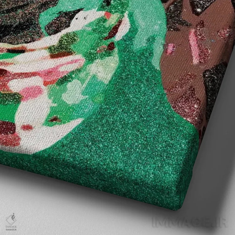 تابلو بیگی در سبز اثر جولی احمد - نمای نزدیک بافت بوم