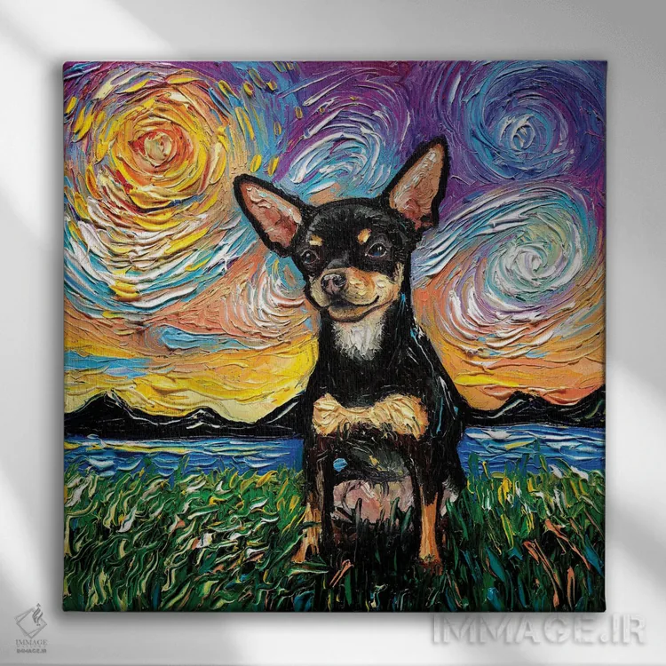 تابلو شب چیواوا سیاه و قهوهای موکوتاه اثر آجا تریر - نمای روبهرو روی دیوار