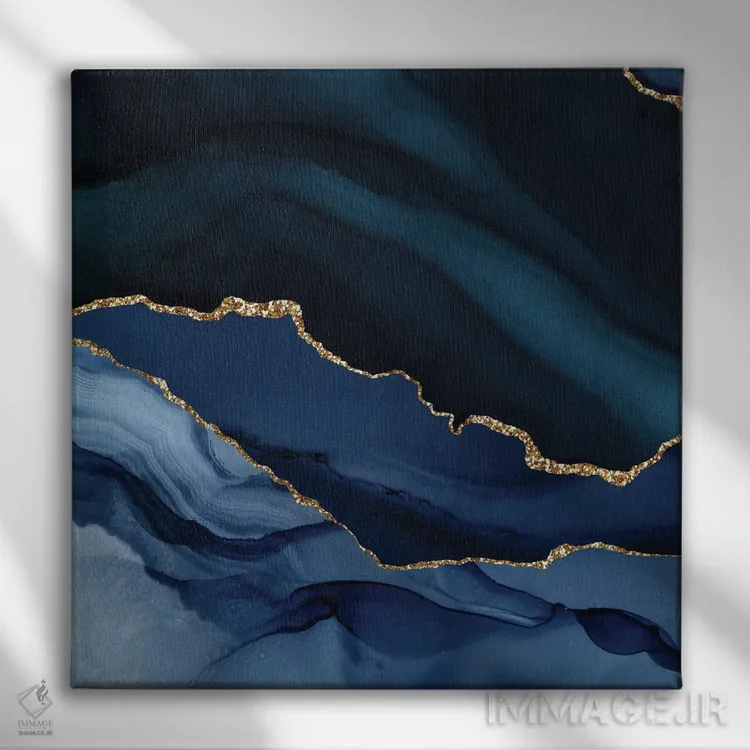 تابلو بافت عقیق طلایی سرمهای شماره ۱۲ اثر آلوک دیزاین - نمای روبهرو روی دیوار