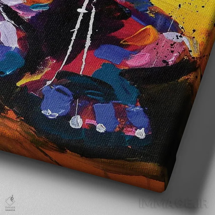 تابلو خوشحال اثر آلیاکساندرا تسسارسکایا - نمای نزدیک بافت بوم