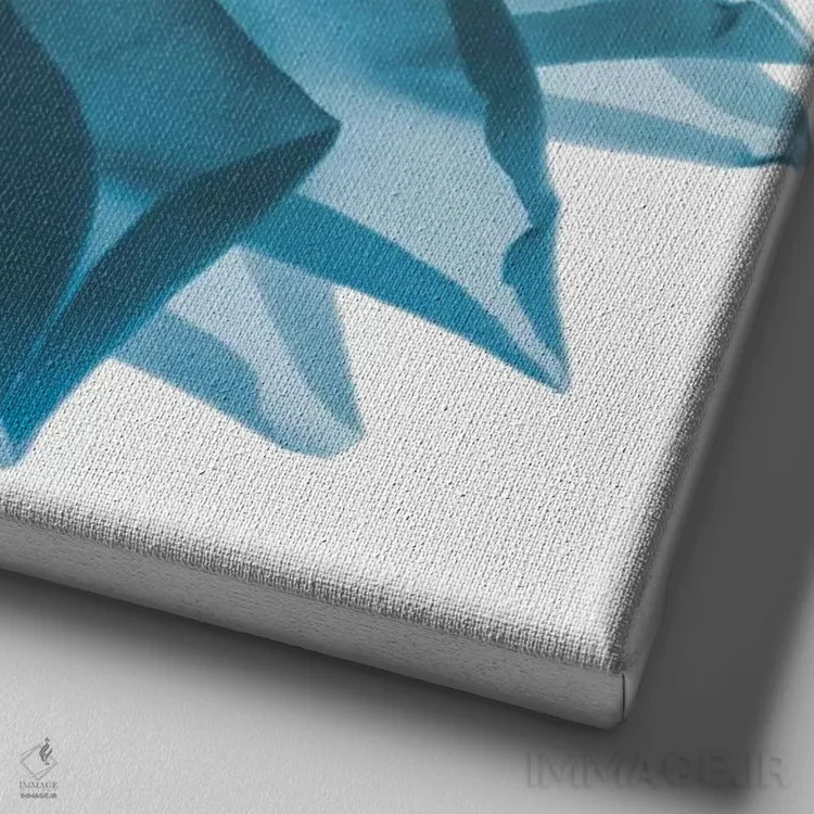 تابلو آبی گلبرگ رز ۱ اثر آلبرت کوئتسیِر - نمای نزدیک بافت بوم