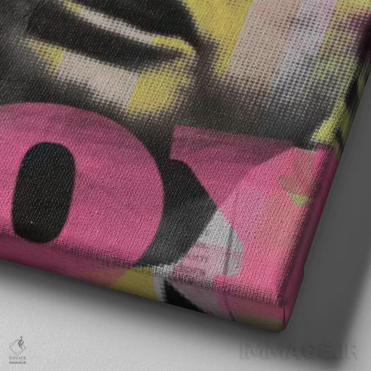 تابلو قهرمان اثر فایو بای فایو کالکتیو - نمای نزدیک بافت بوم