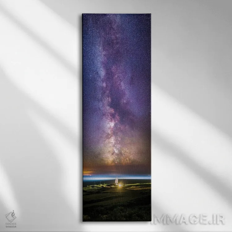 تابلو تراز راه شیری با فانوس دریایی کاترین مقدس اثر چاد پاول - نمای روبهرو روی دیوار