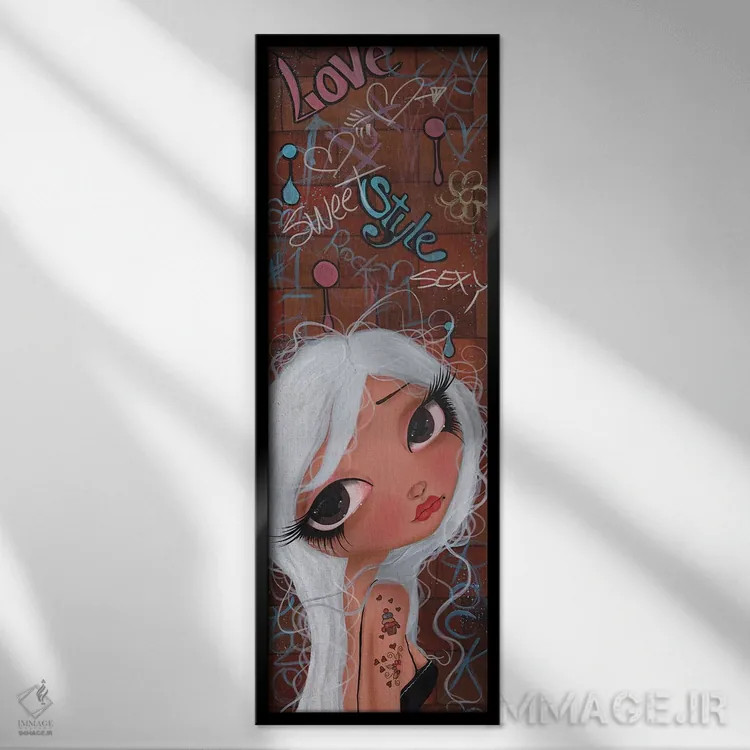 تابلو دختر پینآپ آبنباتی اثر داتی گلیسون - نمای قابدار مشکی