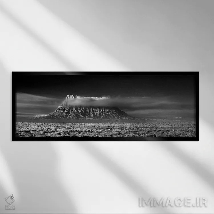 تابلو کشتی ارواح اثر داستین لِفور - نمای قابدار مشکی