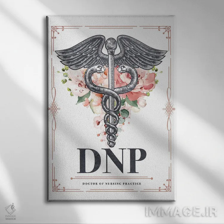 تابلو دیانپی با گلها (مخفف معمولاً برای Doctor of Nursing Practice؛ پزشک یا پرستار تخصصی دکترا) اثر پیکسل کهنه (استودیو/نام هنری) - نمای روبهرو روی دیوار