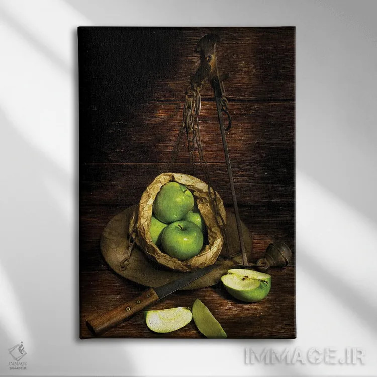 تابلو سیبهای سبز روی ترازو روی میز چوبی اثر آلساندرو دلا توره - نمای روبهرو روی دیوار