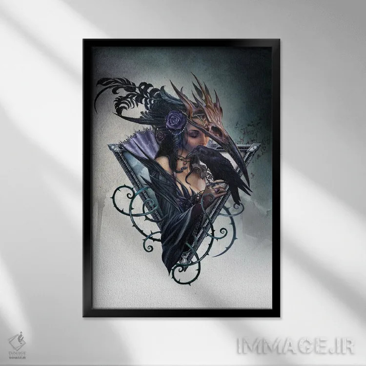 تابلو کلاغ اسرارآمیز (واژه لاتین) اثر آلکمی انگلند (استودیو هنری انگلیسی) - نمای قابدار مشکی