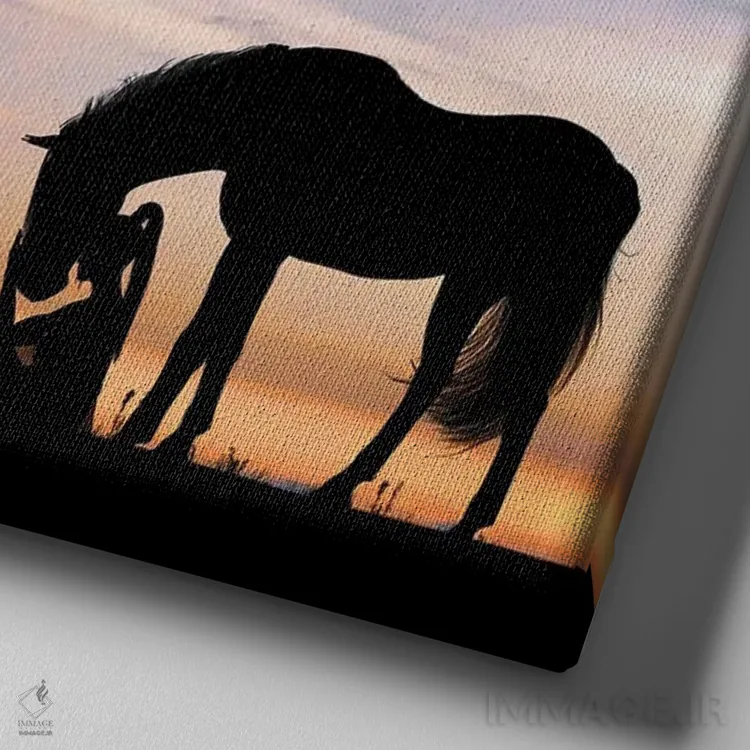 تابلو اسب و زن اثر عبدالله ایویندار - نمای نزدیک بافت بوم