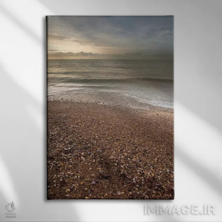 تابلو ساحل سنگریزهای اثر آصاف فرانک - نمای روبهرو روی دیوار