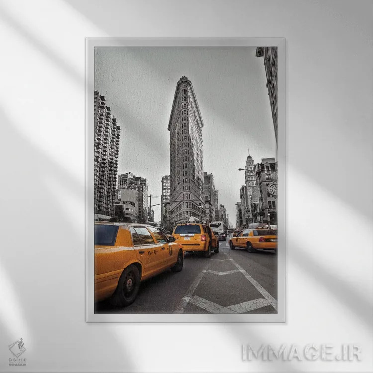 تابلو تاکسیهای نیویورک اثر آصاف فرانک - نمای قابدار سفید