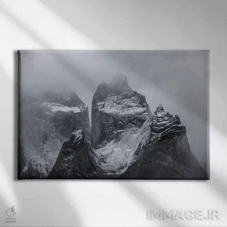 تابلو قلههای کلاسیک کوهستان پاتاگونیا اثر الکس جی پرز - نمای روبهرو روی دیوار