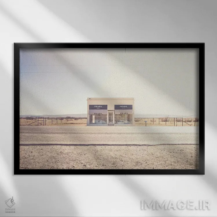 تابلو پرادا مارفا ۲ (اثر هنری / فروشگاه نماباور) اثر آن هادک - نمای قابدار مشکی