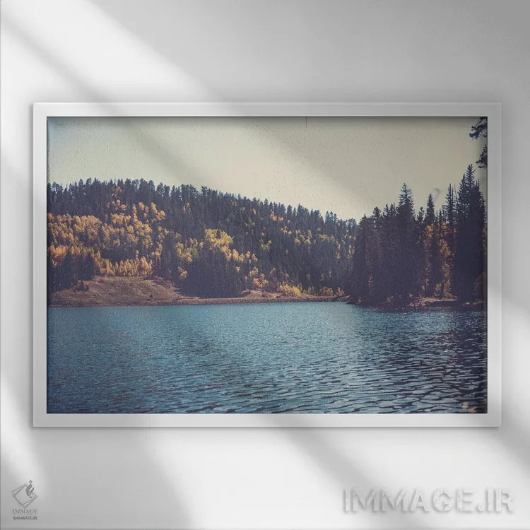 تابلو دریاچه کوهستانی کلرادو در پاییز اثر آن هادک - نمای قابدار سفید