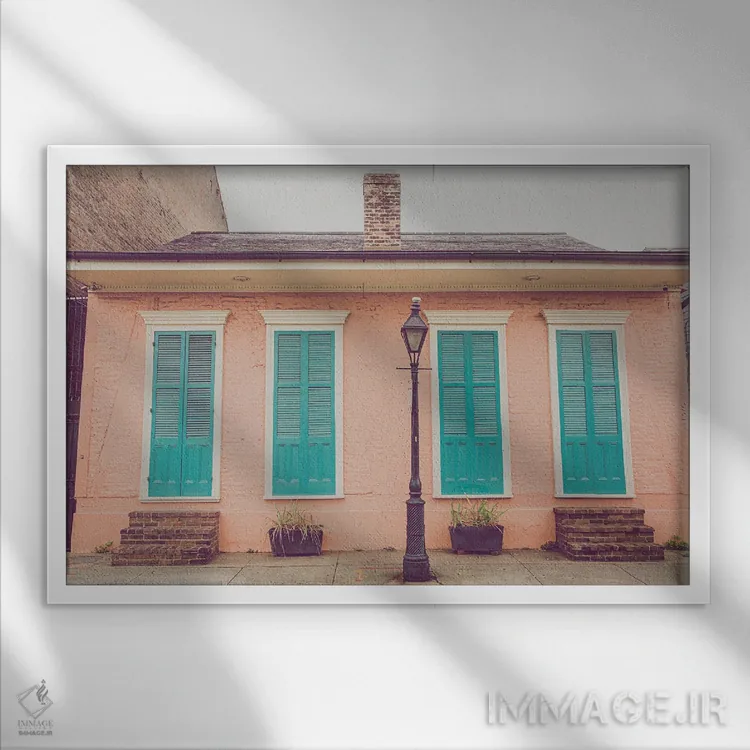تابلو خانه رنگارنگ محله فرانسوی نیواورلئان اثر آن هادک - نمای قابدار سفید