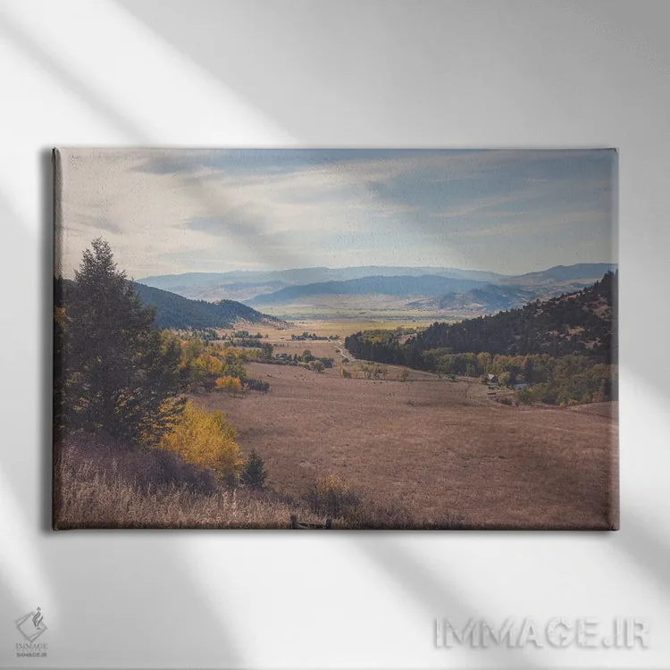 تابلو دره بهشت مونتانا اثر آن هادک - نمای روبهرو روی دیوار