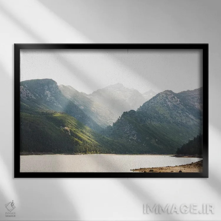 تابلو باران تابستانی مونتانا اثر آن هادک - نمای قابدار مشکی