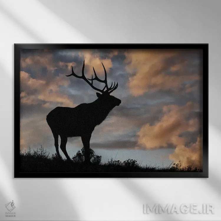 تابلو سیلوئت گوزن نر یا واپیتی هنگام طلوع روی خطالرأس، پارک ملی یلوستون، وایومینگ اثر آدام جونز - نمای قابدار مشکی