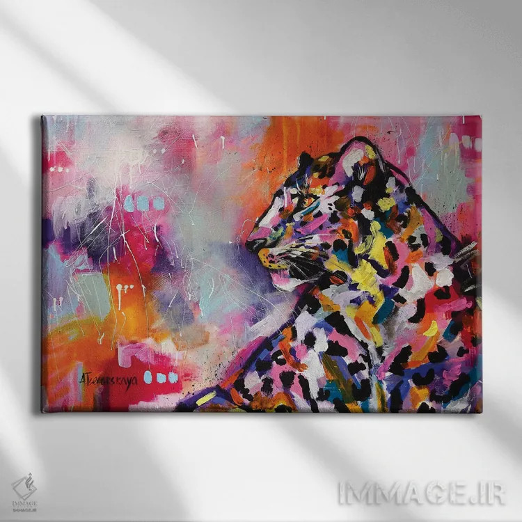 تابلو پلنگ اثر آلیاکساندرا تسسارسکایا - نمای روبهرو روی دیوار