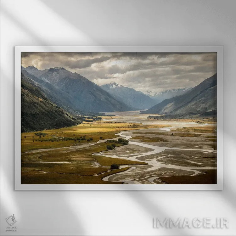 تابلو درهٔ هانتر، واناکا، منطقهٔ اوتاگو، جزیره جنوبی، نیوزیلند اثر الکس بیوس - نمای قابدار سفید