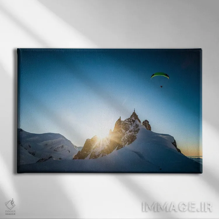 تابلو پرواز غروب II، خطالرأس میدی-پلن، شامونی، اوت سووآ، اورنی-رون-آلپ، فرانسه اثر الکس بیوس - نمای روبهرو روی دیوار