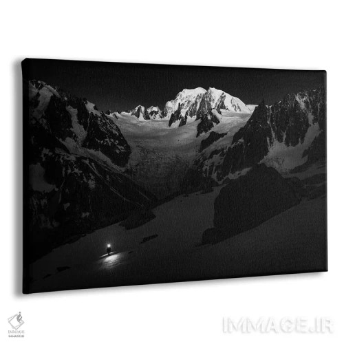 تابلو کوهنوردی بر یخچال دوموئن، با پسزمینه مون بلان، شامونی، فرانسه اثر الکس بیوس - نمای پرسپکتیو محصول