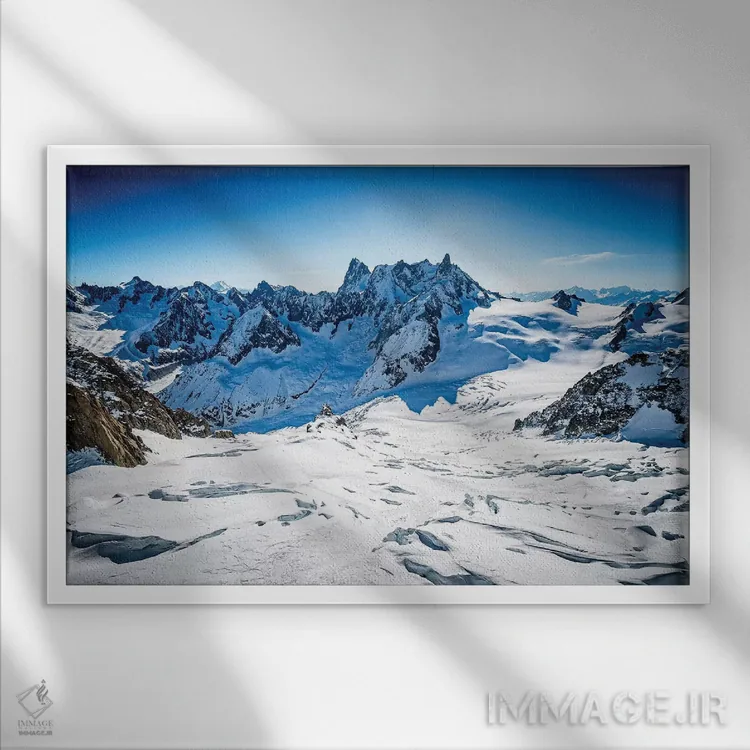 تابلو نمای هوایی واله بلانش و گراند جوراس، شامونی، فرانسه اثر الکس بیوس - نمای قابدار سفید