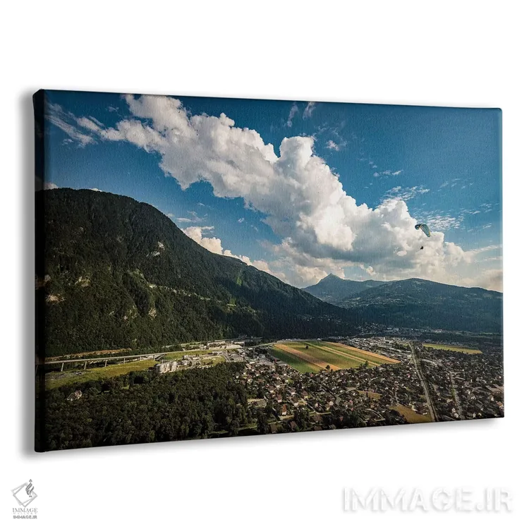 تابلو یک پاراگلایدر بر فراز دره پاسی، اوت سووآ، فرانسه اثر الکس بیوس - نمای پرسپکتیو محصول