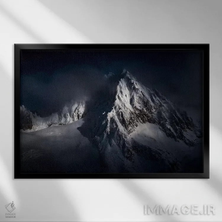 تابلو ایگوئی دو تور، شامونی، اوت سووآ، اورنی-رون-آلپ، فرانسه اثر الکس بیوس - نمای قابدار مشکی