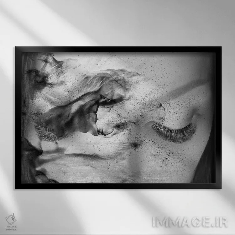 تابلو زمینه هنری با دود سفید و مژهها اثر تاتیانا آمرِین - نمای قابدار مشکی