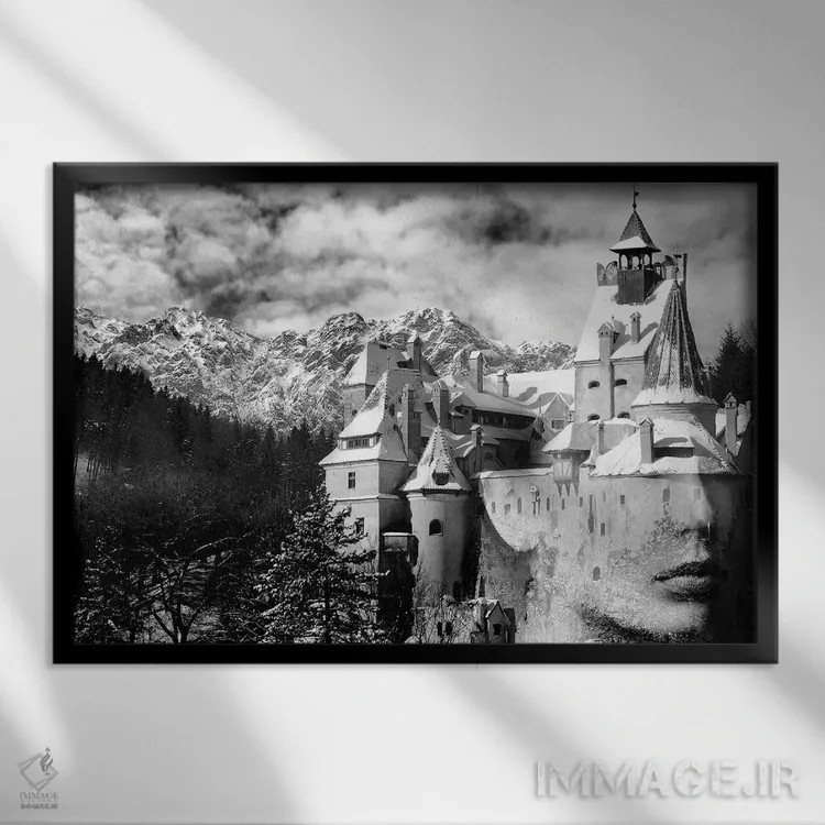 تابلو قلعه اثر تاتیانا آمرِین - نمای قابدار مشکی