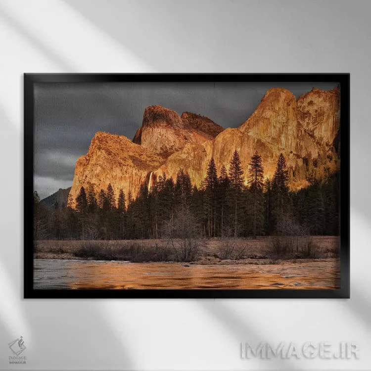 تابلو آمریکا، کالیفرنیا، پارک ملی یوسمیتی، آبشار پردهعروس هنگام غروب ۱ اثر آن کالینز - نمای قابدار مشکی