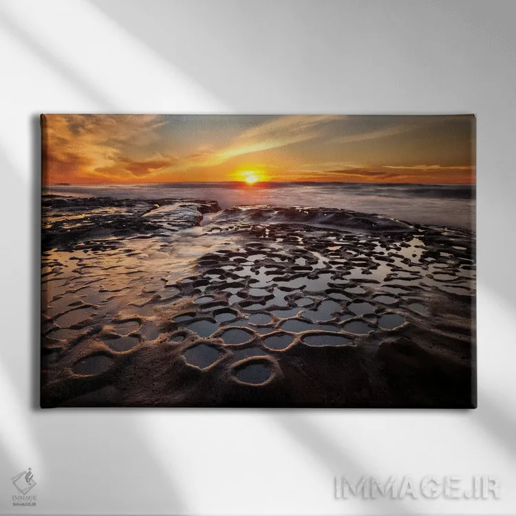 تابلو آمریکا، کالیفرنیا، لاجویا، غروب آفتاب در ریف بیمارستان اثر آن کالینز - نمای روبهرو روی دیوار