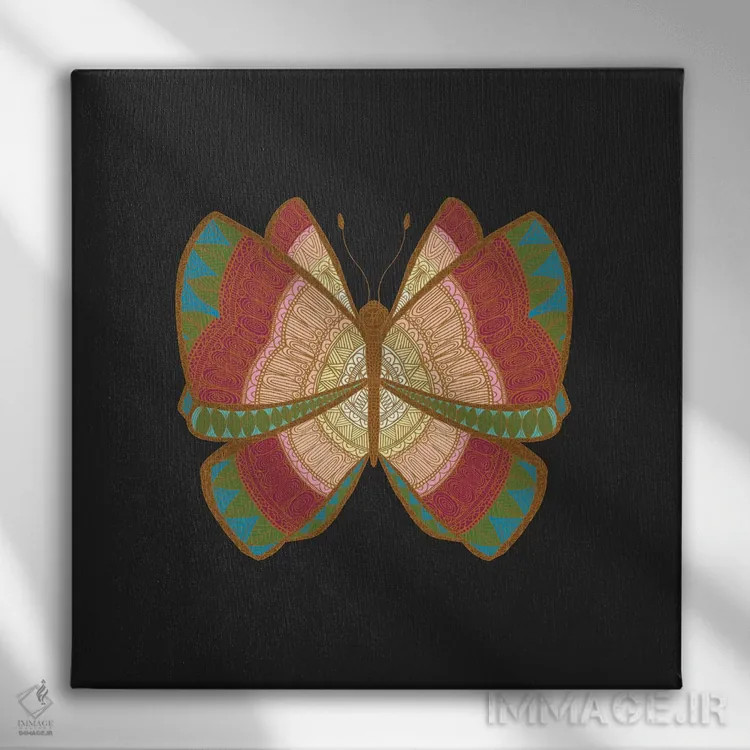 تابلو شبپره اثر آنجلیکا پارکر - نمای روبهرو روی دیوار