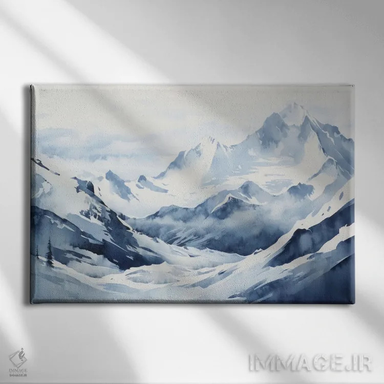 تابلو کوههای برفی آبی (منظرهٔ آبرنگ) II (شماره دو) اثر آنا اوز - نمای روبهرو روی دیوار