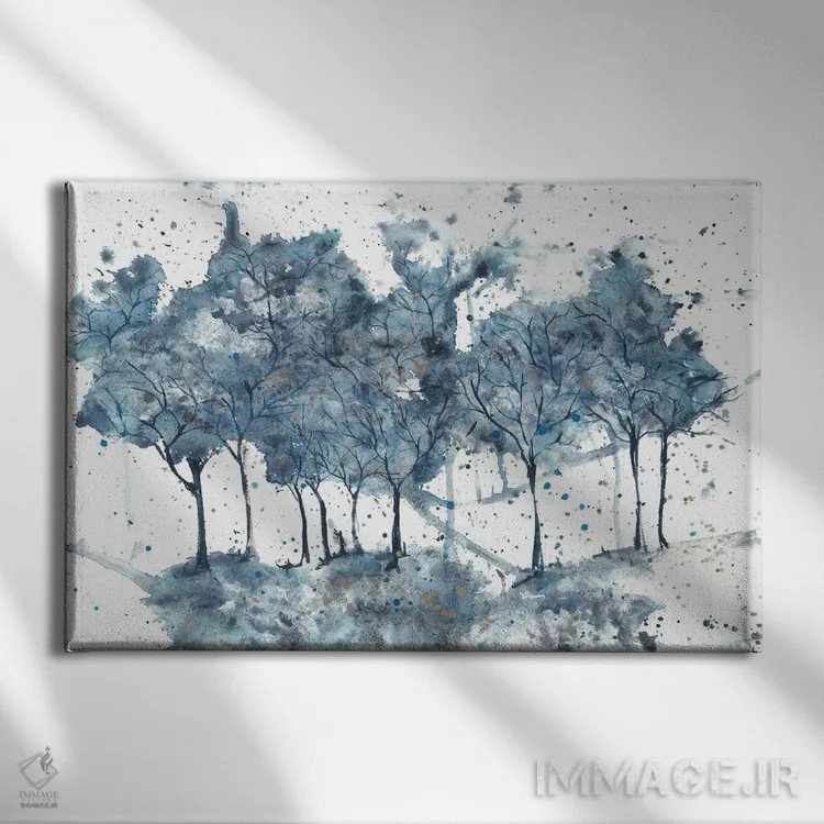 تابلو درختان آبی انتزاعی در دشتی باز اثر آنا اوز - نمای روبهرو روی دیوار